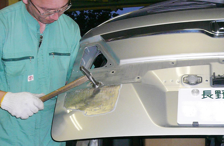 ウスイ自動車板金塗装